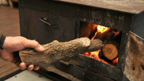топить баню дровами