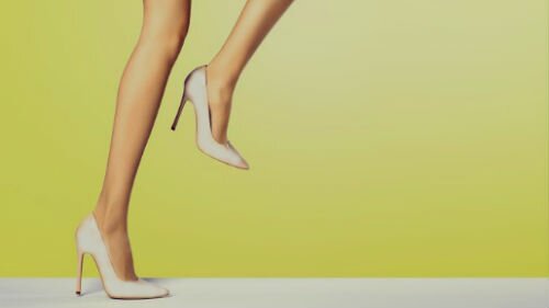 К чему снятся белые туфли на каблуке женские одевать thumbnail
